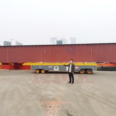 Transporter beban berat 50 ton